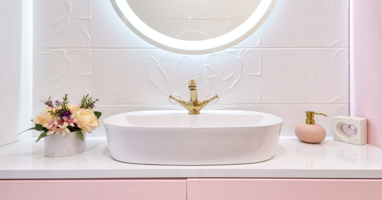 15 Bathroom Vanity Ideas for Small Bathrooms That Maximize Style and ...