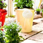 15 Brilliant Low Budget Garden Containers and Pot Ideas