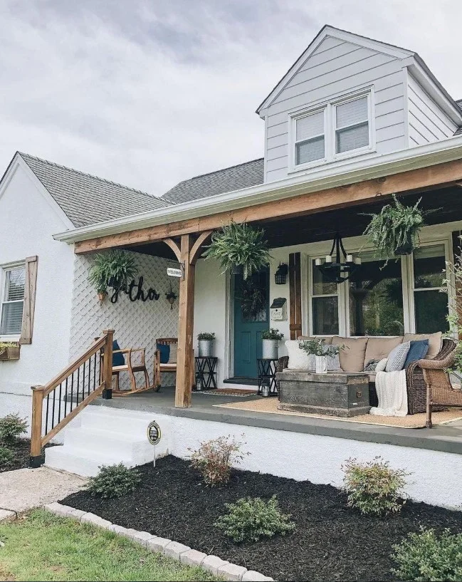 front stoop makeover with bold front door color