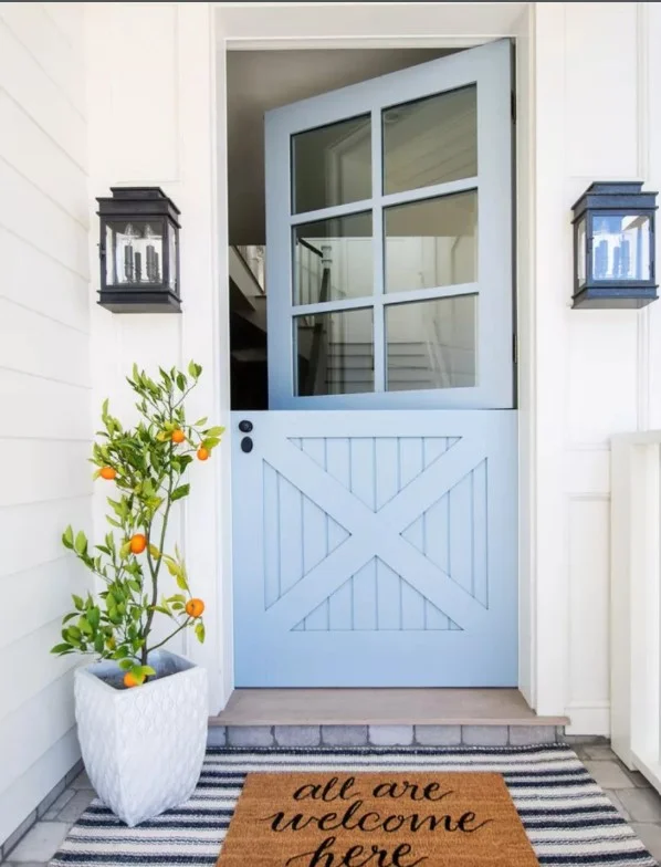 small side porch with single statement plant decor