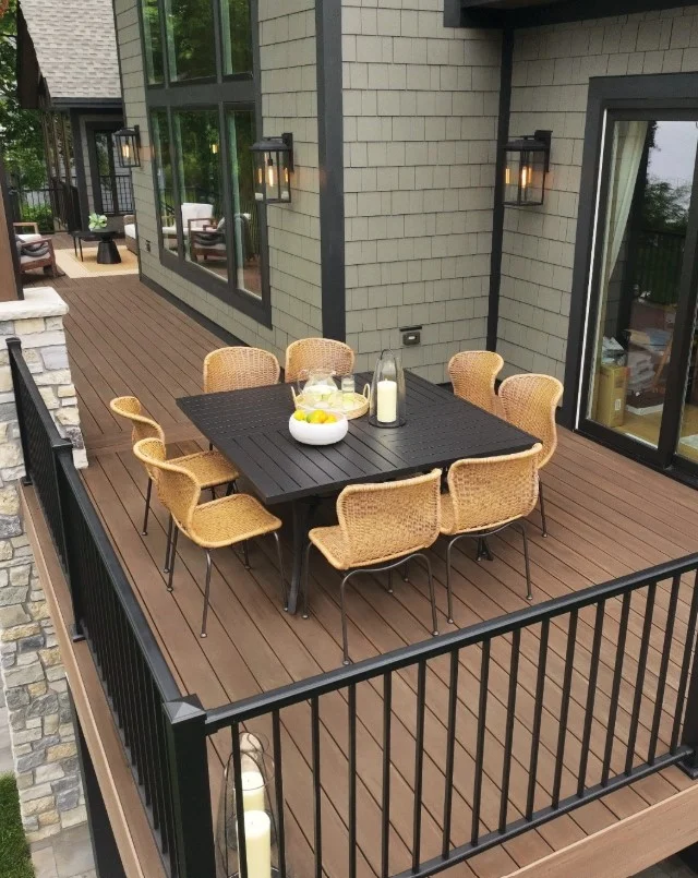 horizontal deck railing with cozy outdoor lighting