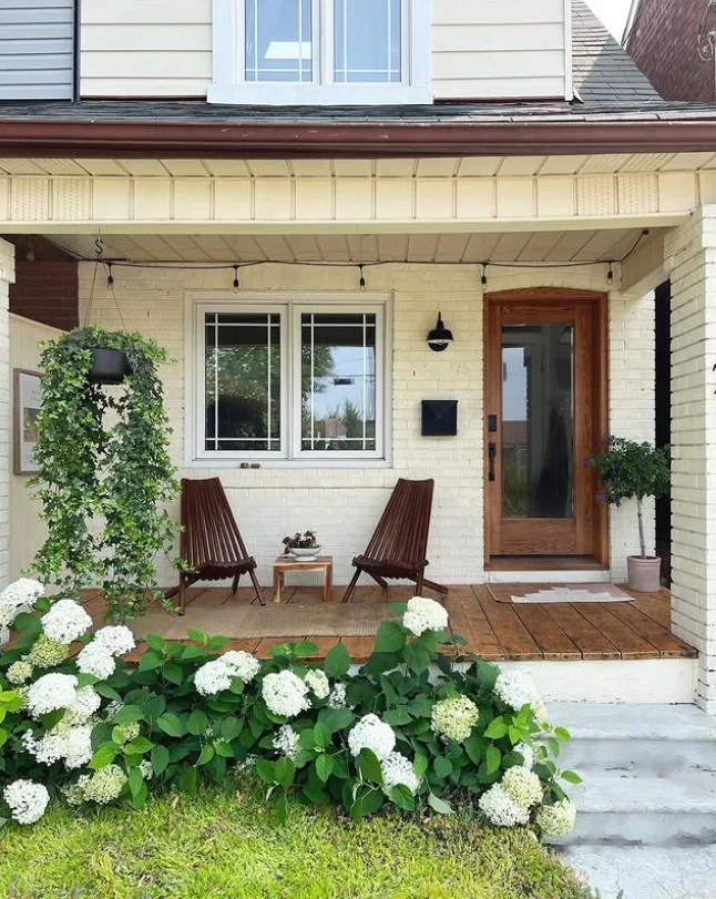 open front porch with matching furniture clean design