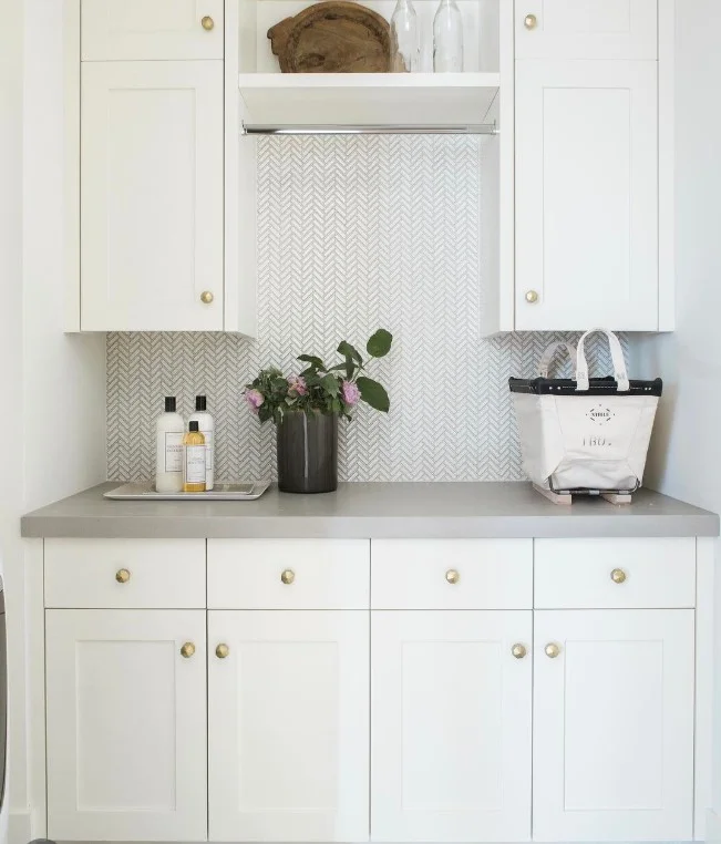 basement Sims 4 laundry room with storage shelves